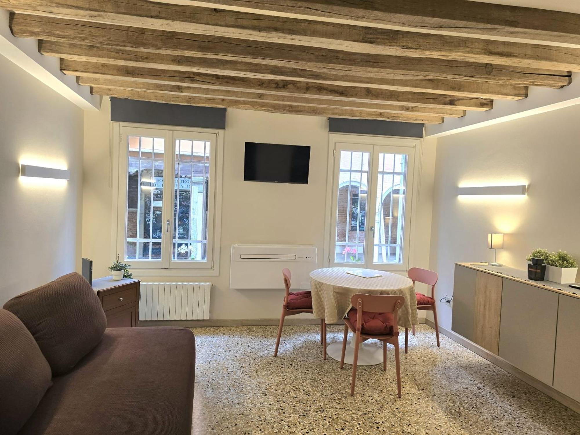 Cozy Studio With Canal View Venecia Exterior foto